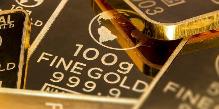 Ouro cai 1,2% e fica abaixo de US$ 4.500 com vaivém diplomático entre EUA e Irã