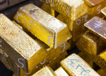Ouro fecha em alta com alívio em preços do petróleo ante negociações no Oriente Médio